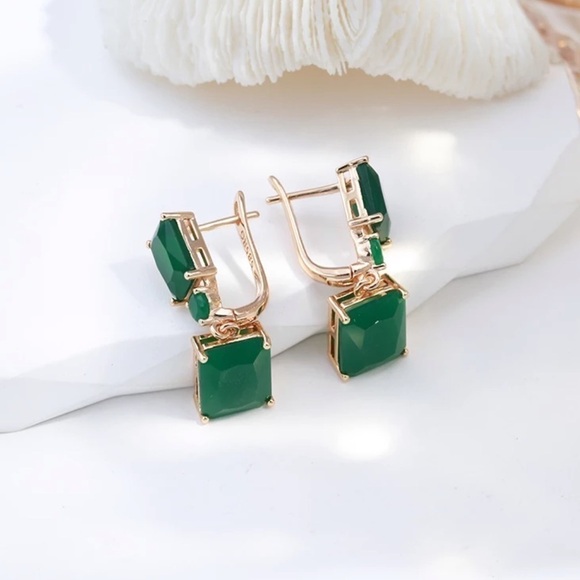 Re-Stocked❗️New Large Square Emerald Green Dangle Drop Earrings - Picture 6 of 10